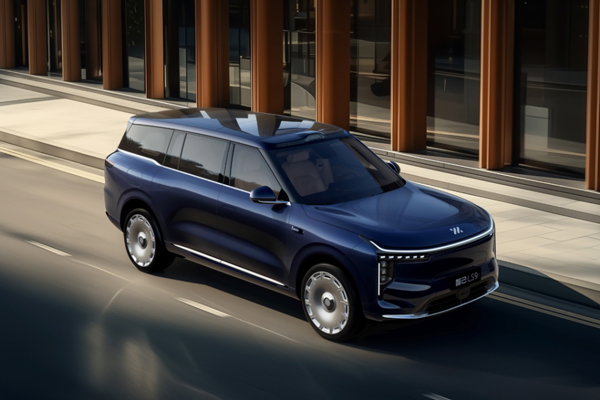 万马奔腾迎春来：上汽2025的体系破局与价值重估