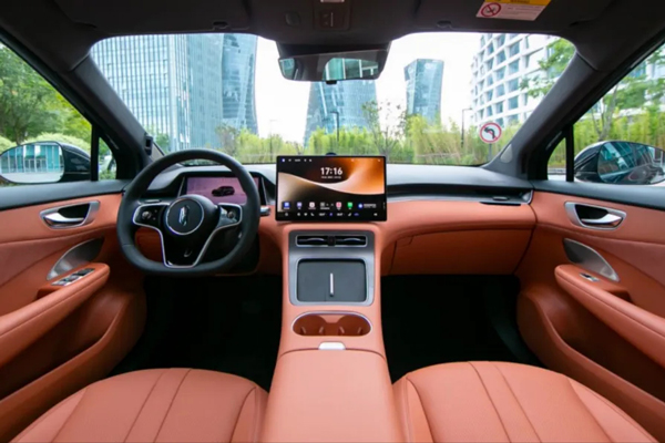 长卷2025：上汽的破晓与新篇