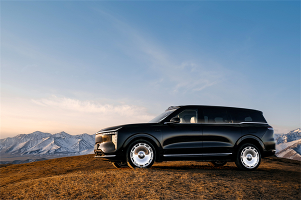 上汽集团：技术向深潜，产品向盛开