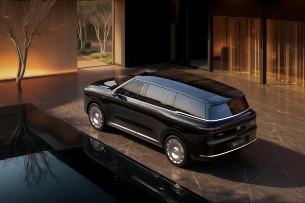 市场投下“信任票”，销量同比增长12.3% 上汽以“用户导向”书写2025年改革叙事