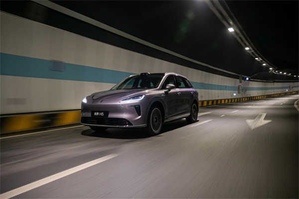 “懂车更懂你”，锚定智电新航程：上汽集团2026年产品攻势图谱