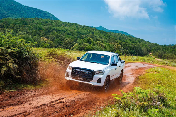 上汽集团迎开门红，1月批售32.7万辆，同比大涨23.9%