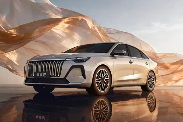 深化改革谋新局，智电争先启新程，上汽集团以用户为本迈向高质量发展